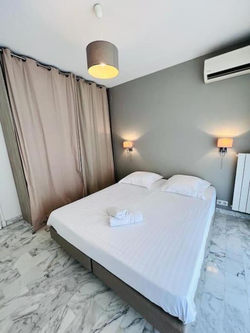 Le Pinede - Apt 4 Prs- Parking - Clim - 500M Plages Αντίμπ Εξωτερικό φωτογραφία