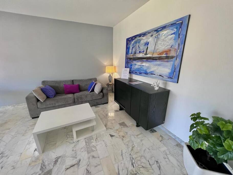 Le Pinede - Apt 4 Prs- Parking - Clim - 500M Plages Αντίμπ Εξωτερικό φωτογραφία